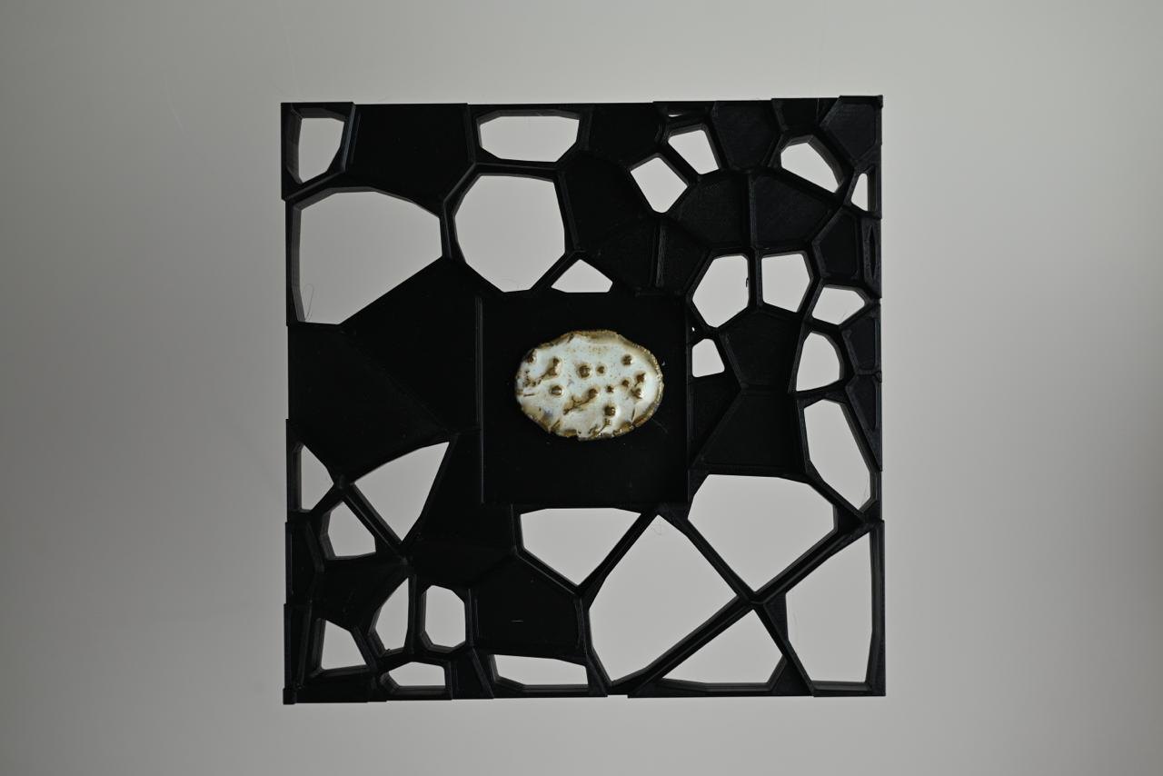 Parallax: Parable, ceramic frame